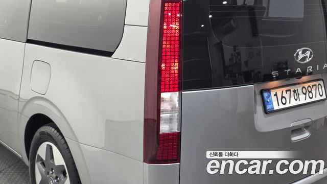 Hyundai Staria L3.5 Tourer 9-Seater Modern 2022 — фото 23