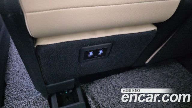 Hyundai Staria L3.5 Tourer 9-Seater Modern 2022 — фото 33