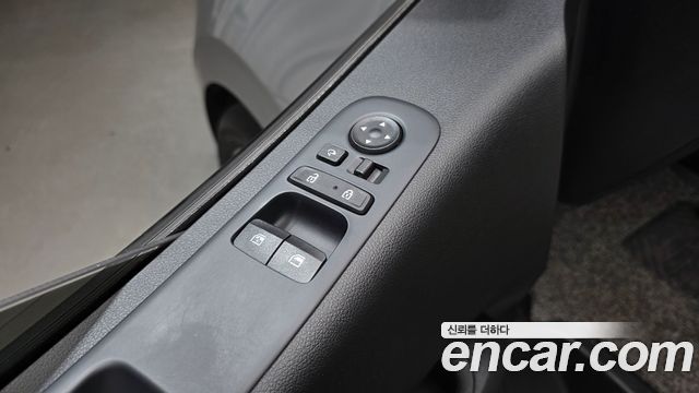 Hyundai Staria L3.5 Tourer 9-Seater Modern 2022 — фото 34