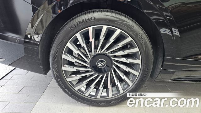 Hyundai Grandeur Hybrid (GN7) Calligraphy 2024 — фото 5