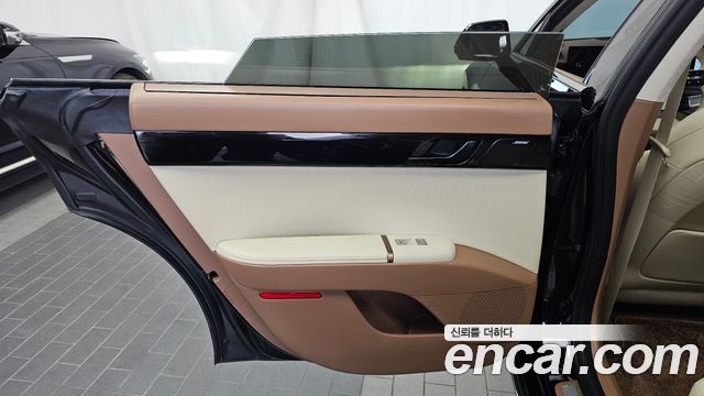 Hyundai Grandeur Hybrid (GN7) Calligraphy 2024 — фото 25