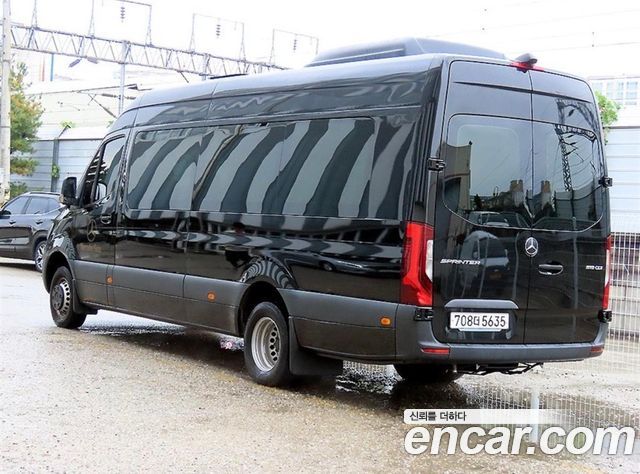 Mercedes-Benz Sprinter 2.0 Diesel 2023 — фото 3