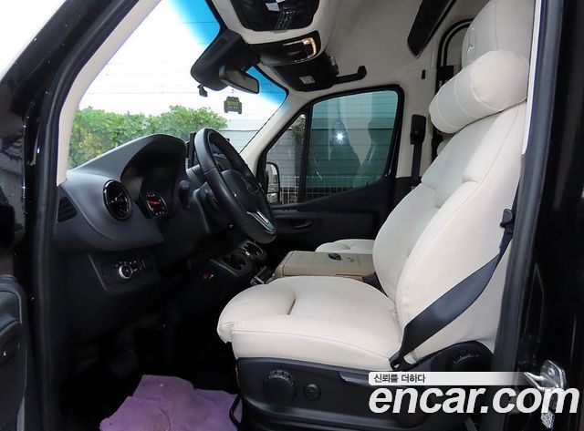 Mercedes-Benz Sprinter 2.0 Diesel 2023 — фото 5