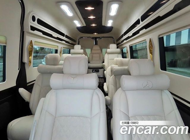 Mercedes-Benz Sprinter 2.0 Diesel 2023 — фото 7