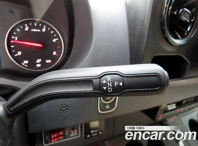 Mercedes-Benz Sprinter 2.0 Diesel 2023 — фото 10