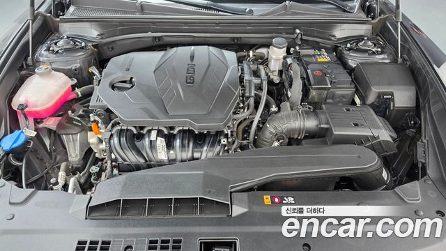 Hyundai Grandeur (GN7) 2,5 Gasoline 2WD Exclusive 2023 — фото 6
