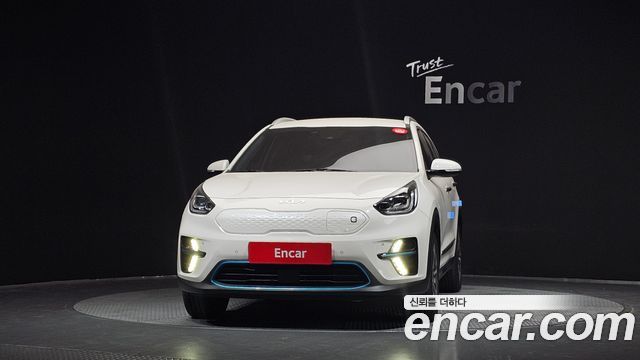 Kia Niro EV Noblesse 2022 — фото 3