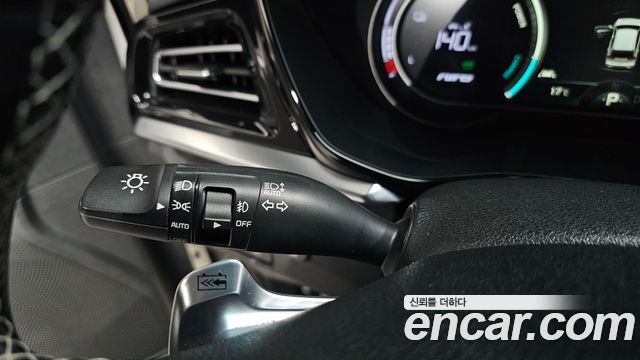 Kia Niro EV Noblesse 2022 — фото 14