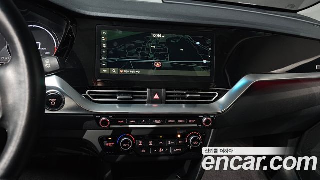Kia Niro EV Noblesse 2022 — фото 16