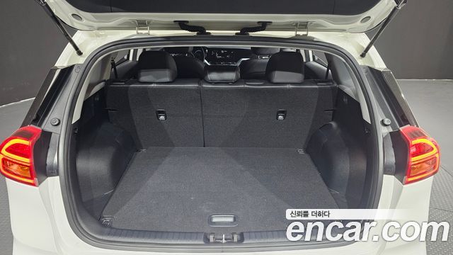 Kia Niro EV Noblesse 2022 — фото 20