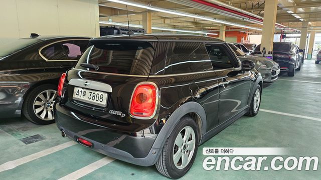 MINI Cooper D Mid 3rd 2014 — фото 4