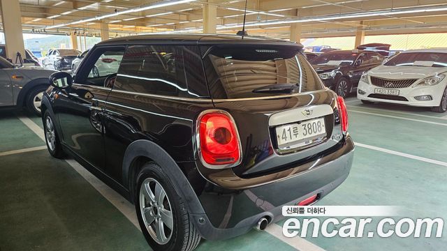 MINI Cooper D Mid 3rd 2014 — фото 5