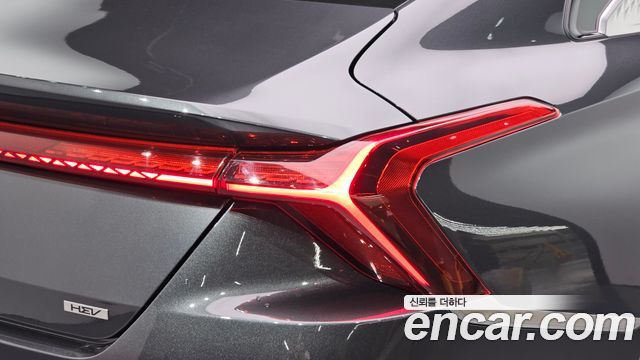 Kia K8 Hybrid Signature Special 2024 — фото 23