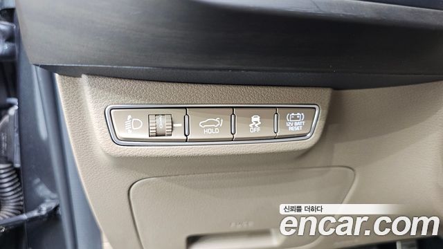Kia K8 Hybrid Signature Special 2024 — фото 28
