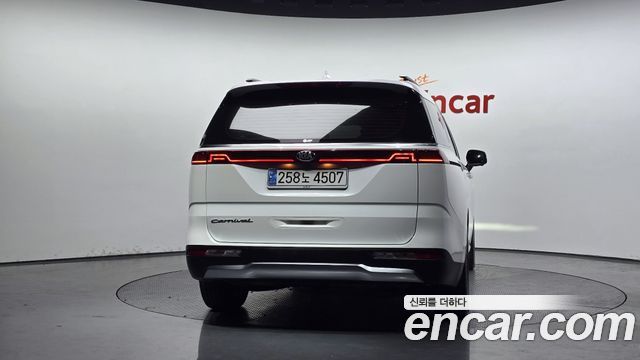 Kia Carnival (IV) Diesel 9-Seater Signature 2021 — фото 4