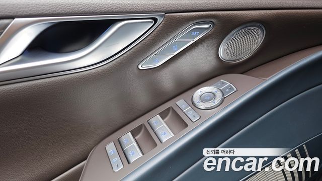 Genesis G80 (RG3) Gasoline 2.5 Turbo AWD 2022 — фото 34