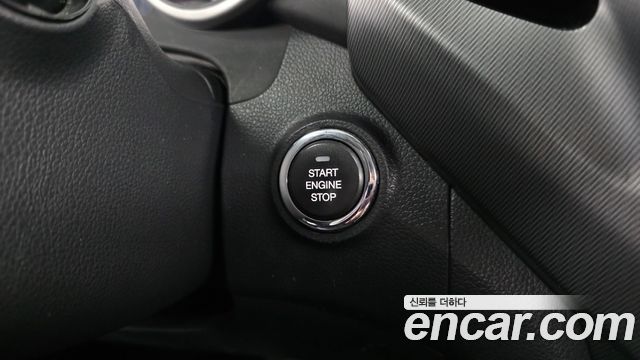 KG Mobility (SsangYong) Tivoli VX 2WD 2017 — фото 23