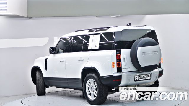 Land Rover Defender (L663) 110 D240 S 2020 — фото 4