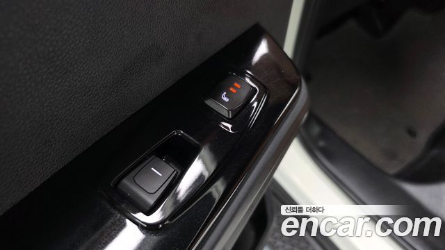KG Mobility (SsangYong) Torres Gasoline 1.5 2WD T7 2023 — фото 31