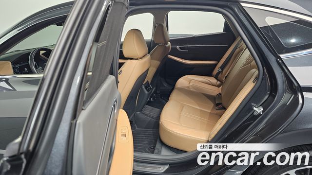 Hyundai Sonata (DN8) 1.6 Turbo Inspiration 2021 — фото 31