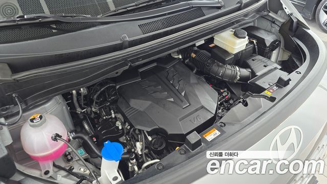 Hyundai Staria L3.5 Cargo 3-Seater Modern 2025 — фото 6