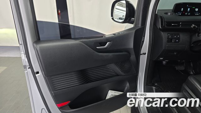 Hyundai Staria L3.5 Cargo 3-Seater Modern 2025 — фото 24