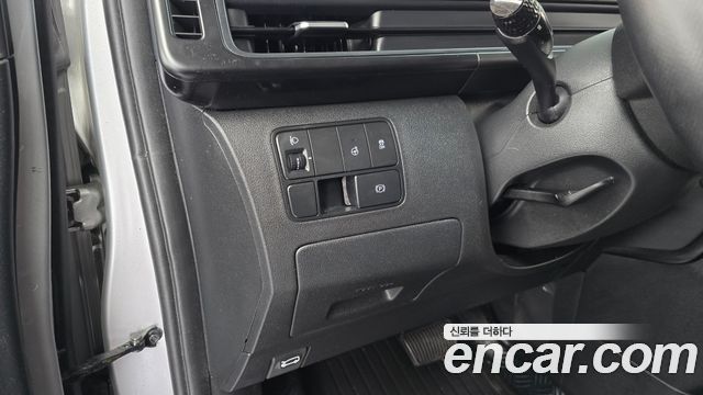 Hyundai Staria L3.5 Cargo 3-Seater Modern 2025 — фото 29