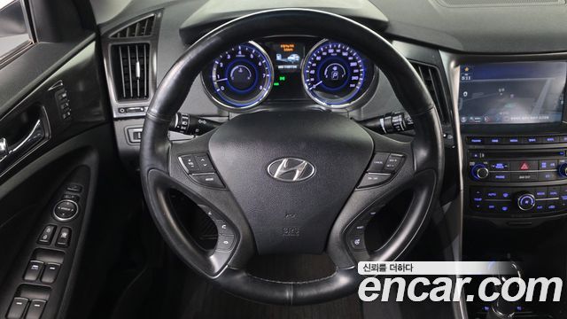 Hyundai Sonata The Brilliant CVVL Premium 2013 — фото 15