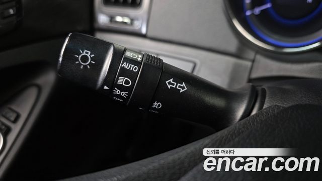 Hyundai Sonata The Brilliant CVVL Premium 2013 — фото 28