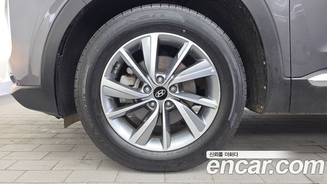 Hyundai Santa Fe (TM) Diesel 2.0 2WD Exclusive 2020 — фото 5