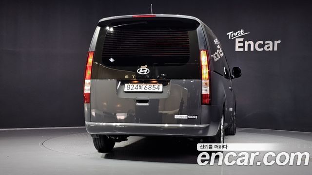 Hyundai Staria L3.5 Cargo 3-Seater Modern 2025 — фото 4