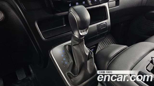 Hyundai Staria L3.5 Cargo 3-Seater Modern 2025 — фото 9