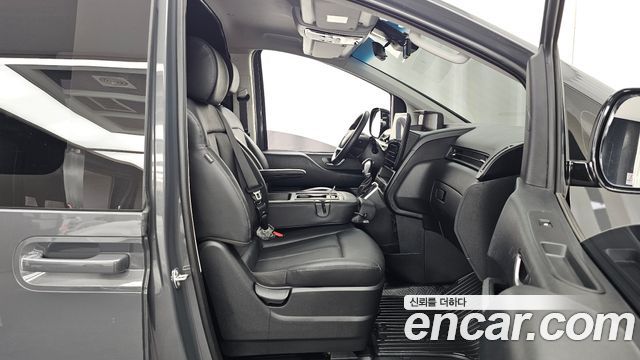 Hyundai Staria L3.5 Cargo 3-Seater Modern 2025 — фото 11