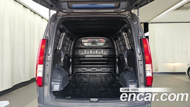 Hyundai Staria L3.5 Cargo 3-Seater Modern 2025 — фото 20