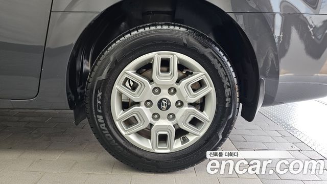 Hyundai Staria L3.5 Cargo 3-Seater Modern 2025 — фото 21