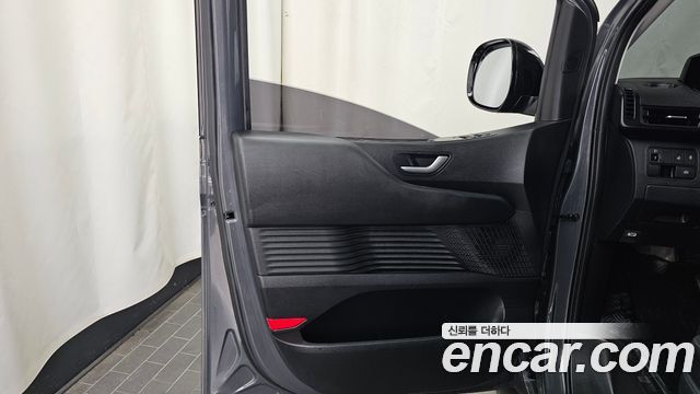 Hyundai Staria L3.5 Cargo 3-Seater Modern 2025 — фото 24