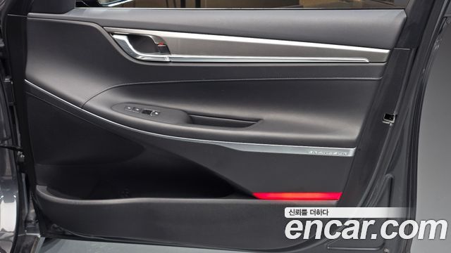 Hyundai Grandeur (IG) 3.3 Exclusice 2022 — фото 25