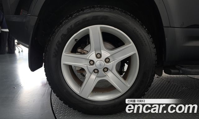 Land Rover Defender (L663) 110 D250 SE 2022 — фото 5