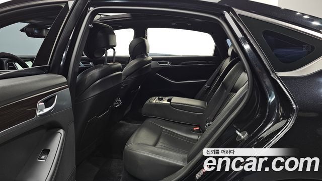 Genesis G80 3.3 GDI AWD Luxury 2019 — фото 12