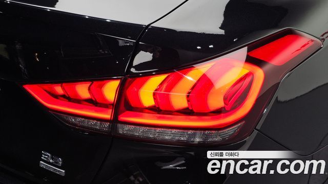 Genesis G80 3.3 GDI AWD Luxury 2019 — фото 23
