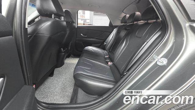 Hyundai Avante (CN7) 1.6 Inspiration 2023 — фото 12