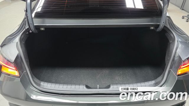 Hyundai Avante (CN7) 1.6 Inspiration 2023 — фото 16