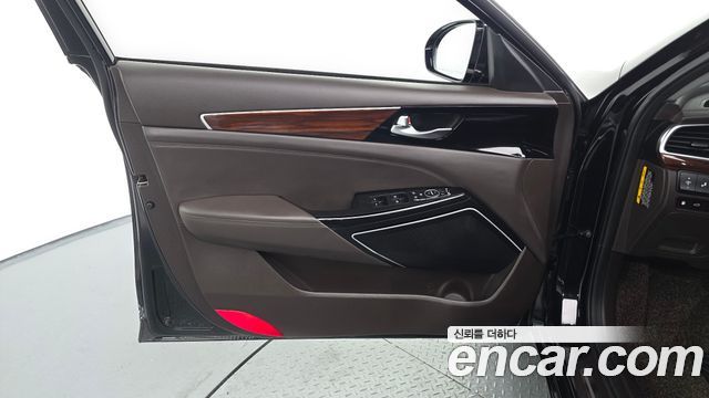Kia K7 2.4 GDI Limited Edition 2017 — фото 24