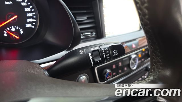 Kia K7 2.4 GDI Limited Edition 2017 — фото 28