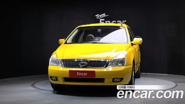 Kia Carnival R School Bus 2012 — фото 3