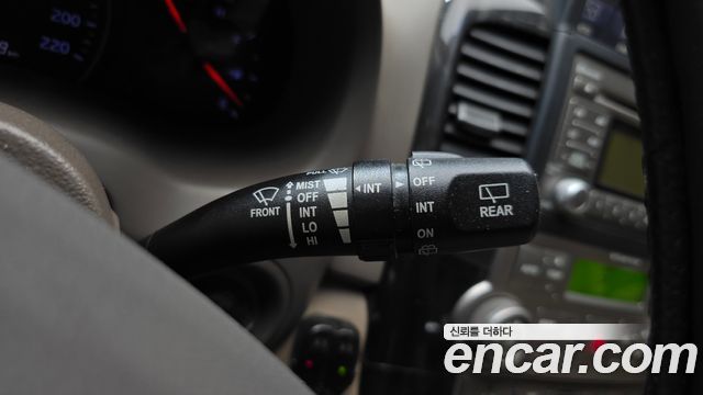 Kia Carnival R School Bus 2012 — фото 16