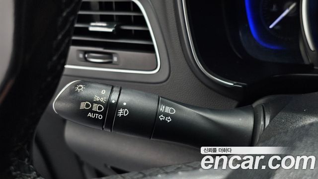 Renault Korea QM6 2.0 GDe RE Signature 2WD 2020 — фото 27