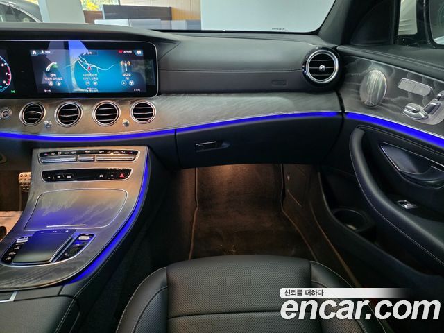 Mercedes-Benz E-Class (W213) E350 4MATIC AMG Line 2022 — фото 16