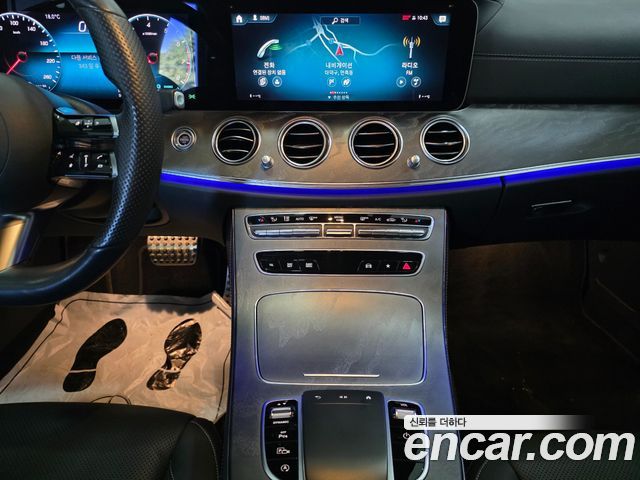 Mercedes-Benz E-Class (W213) E350 4MATIC AMG Line 2022 — фото 17