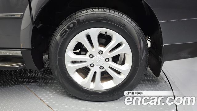 KG Mobility (SsangYong) Korando Sport 2.2 CX5 2WD CLUB 2018 — фото 5